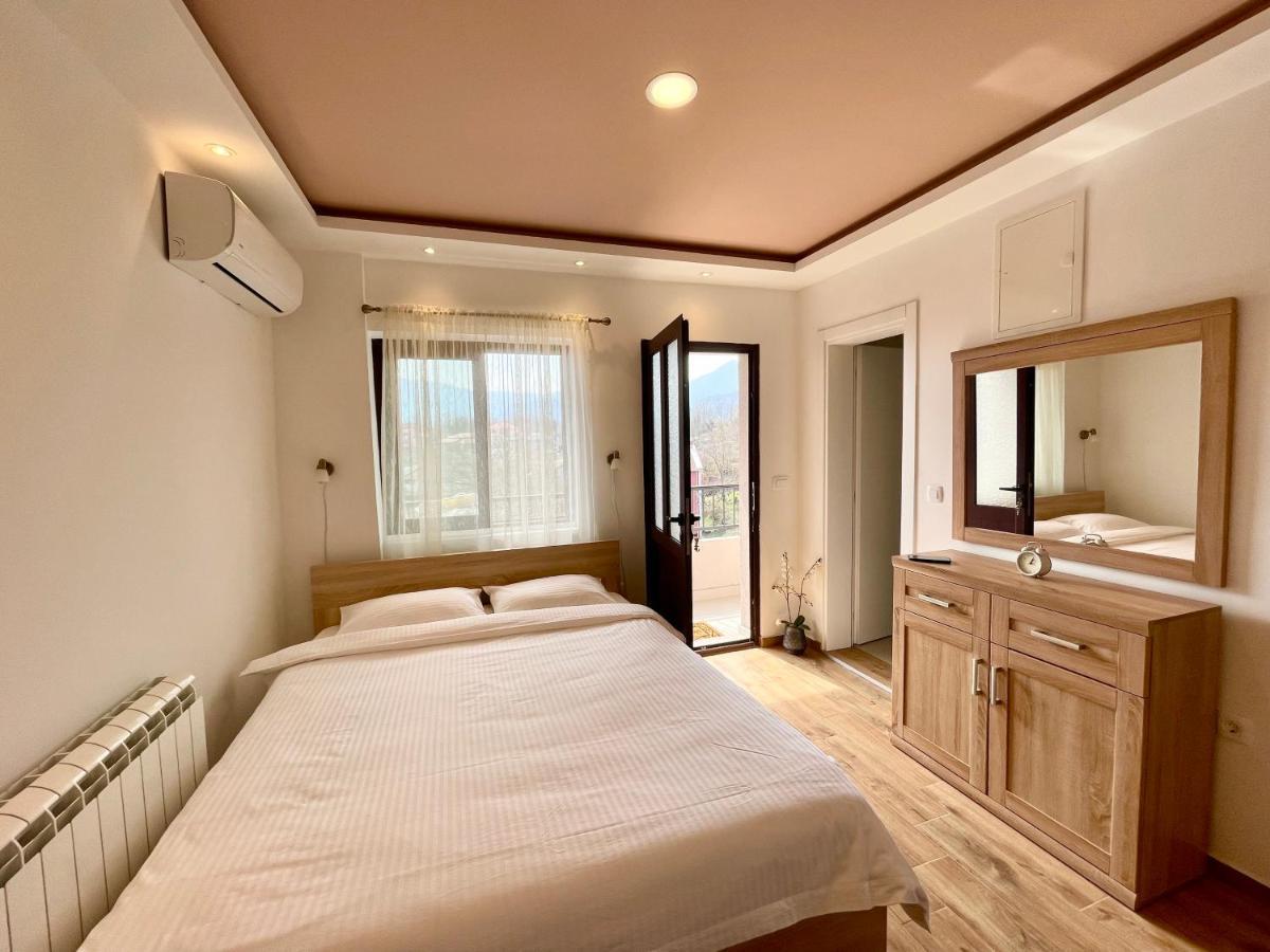 Apartments Four Countesses Virpazar Εξωτερικό φωτογραφία