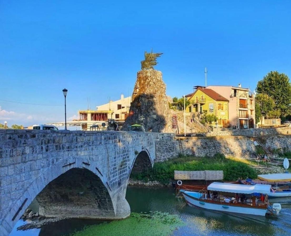 Apartments Four Countesses Virpazar Εξωτερικό φωτογραφία