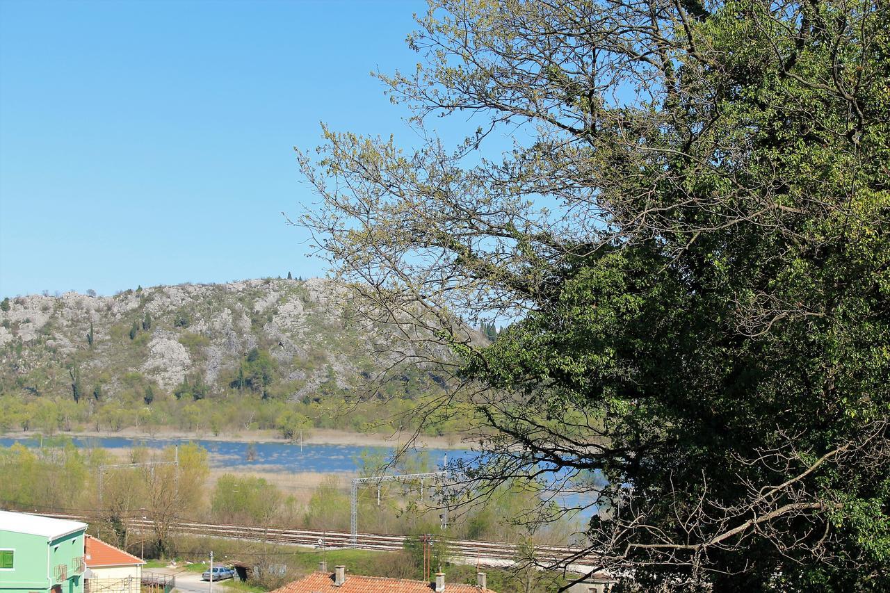 Apartments Four Countesses Virpazar Εξωτερικό φωτογραφία
